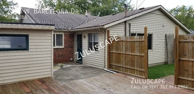 Foto del edificio - 2216 W Barcelona Dr