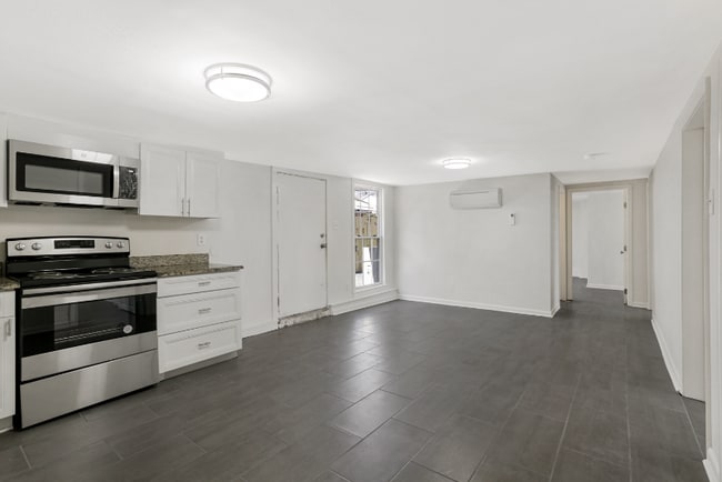 Photo - 3700 S Liberty St Apartment