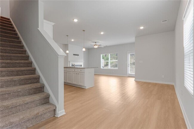 Building Photo - 144 Belldown Ct