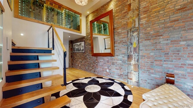 Foto del edificio - 1255 5th Ave