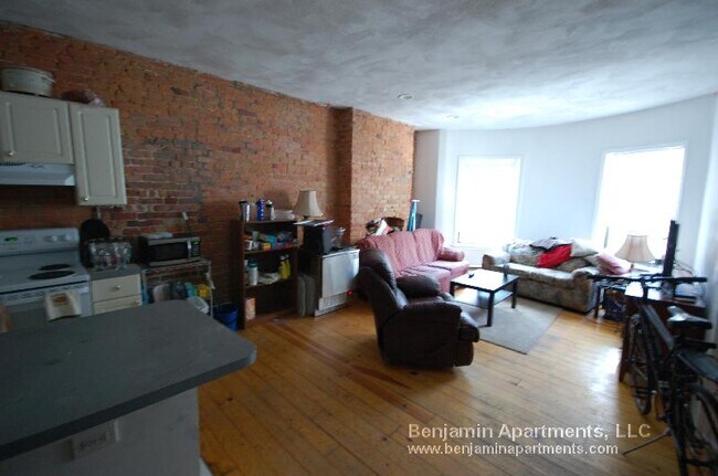 Foto del edificio - 610 Columbus Ave