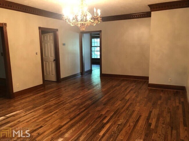 Foto del edificio - 2119 Harbour Oaks Dr SW