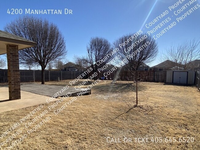 Building Photo - 4200 Manhattan Dr