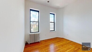 Building Photo - 214 1st Ave
