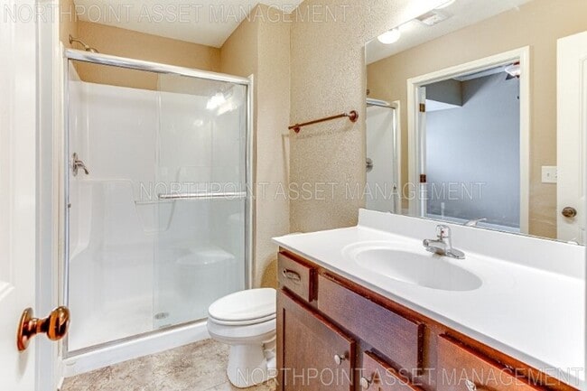 Building Photo - PRICE REDUCED!