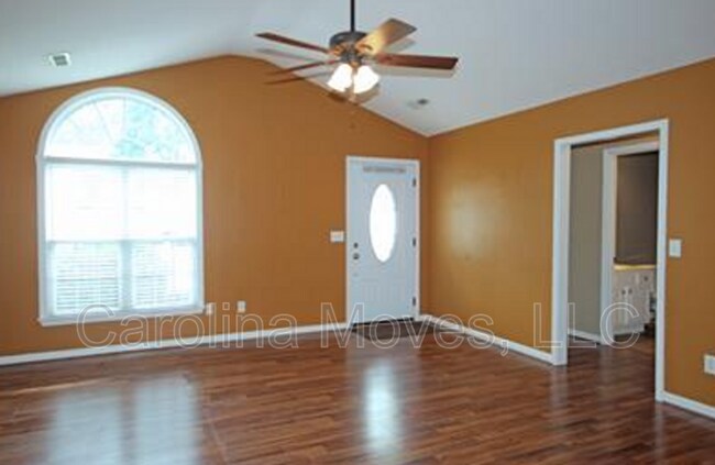 Photo - 3 Shumagin Ct House