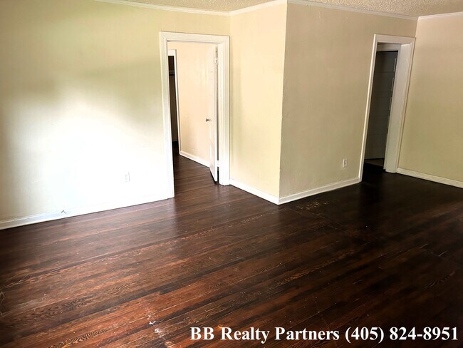 Foto del edificio - 308 S Urbana Ave