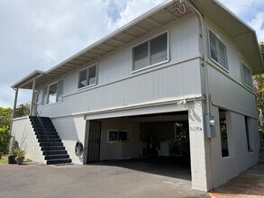 Building Photo - 3670 Hilo Pl
