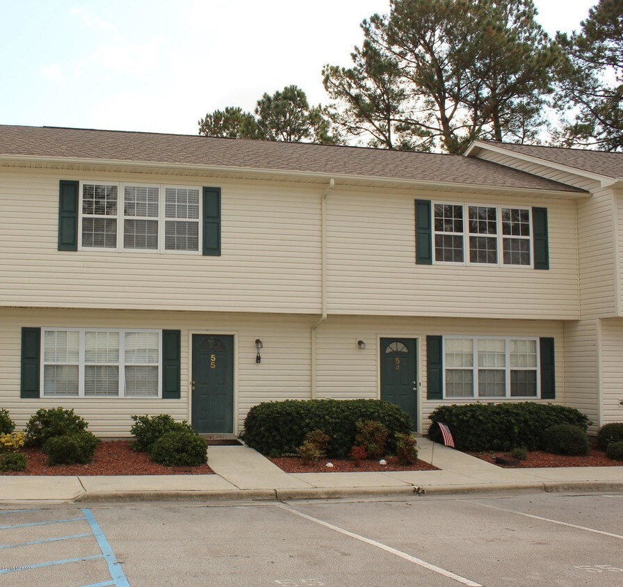 Primary Photo - 55 Pirates Cove Dr