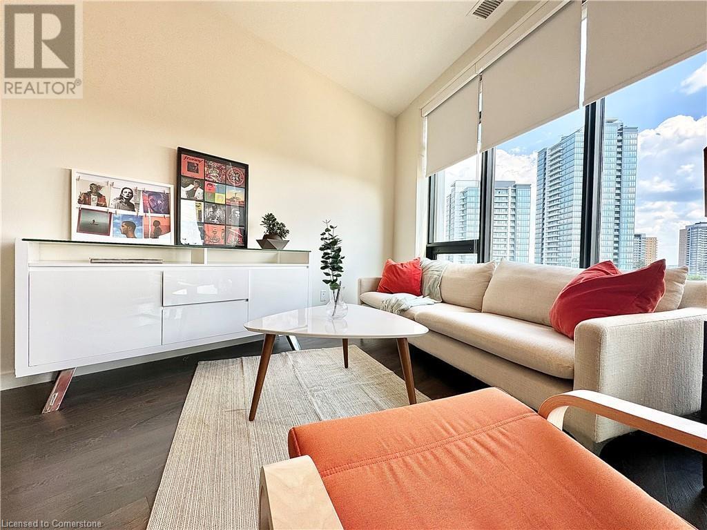 Photo principale - 690 King St W