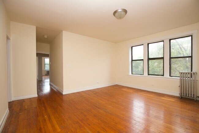 Building Photo - 1530 N Kedzie Ave