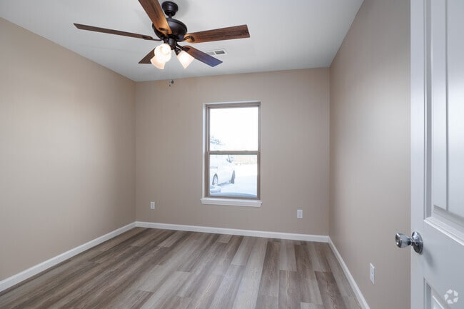 2BR, 2BA - 1,226SF - Bedroom - Autumn Leaf Apartment Homes