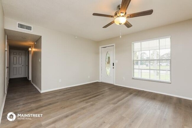 Building Photo - 6923 Yucatan Dr, Orlando, FL 32807