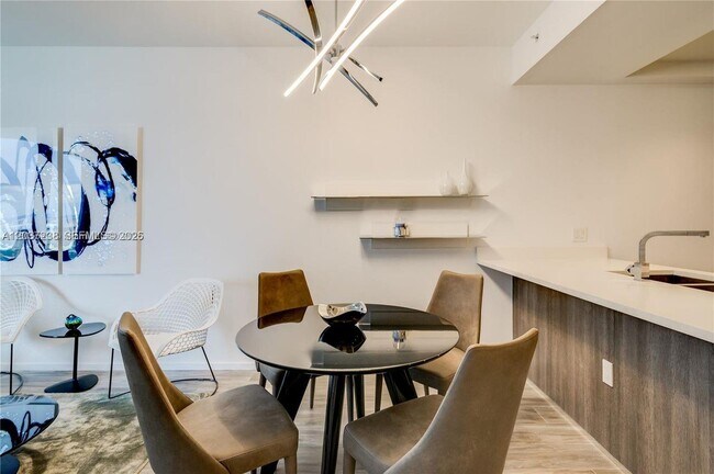 Foto del edificio - 801 S Miami Ave