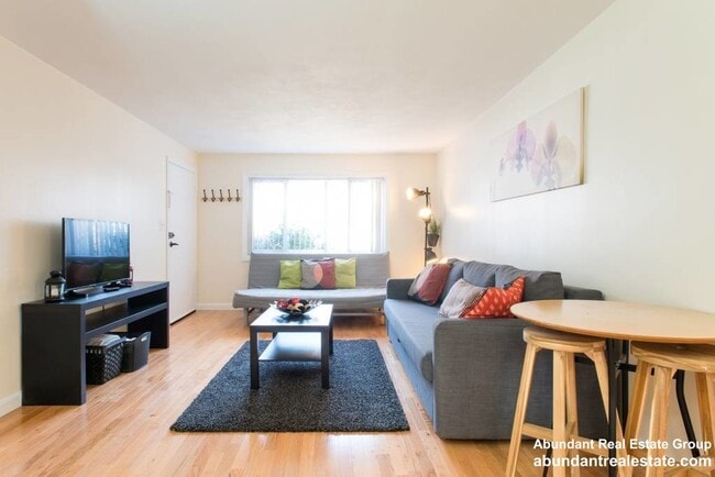 Foto del edificio - 17 Oxford Cir