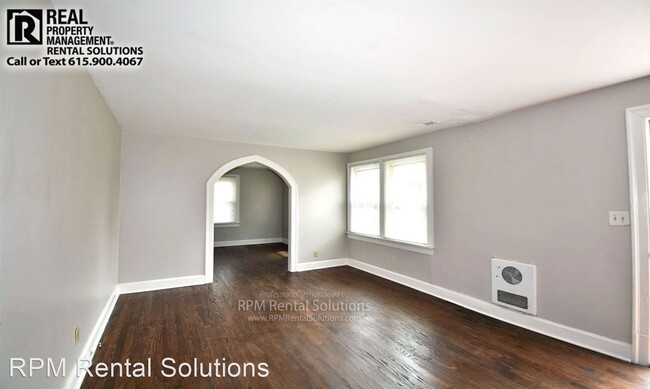 Building Photo - 3 br, 1 bath House - 211 Rushwood Drive