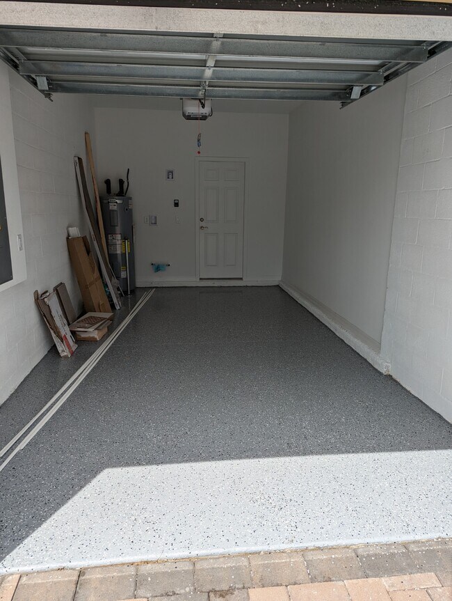 Foto del edificio - 30107 Southwell Ln