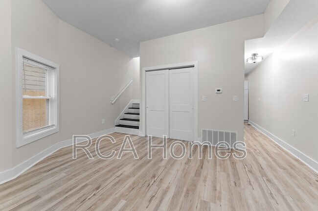 Building Photo - 35 N Walcott St
