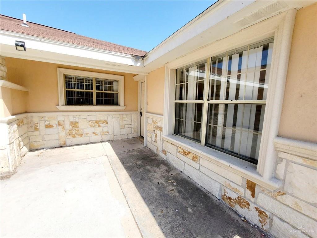 Building Photo - 3001 Ashley Pl