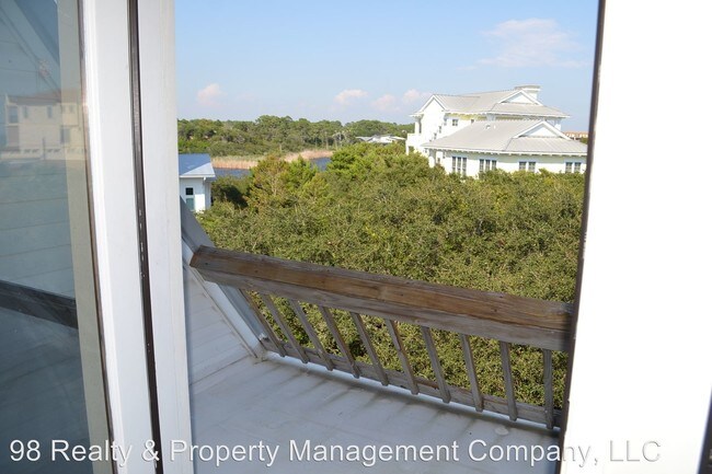 Foto del edificio - 3 br, 2.5 bath House - 693 Blue Mountain Rd