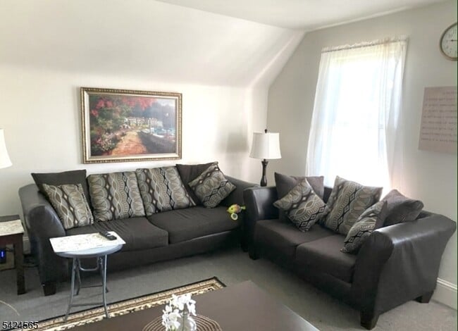 Foto del edificio - 610 Corliss Ave