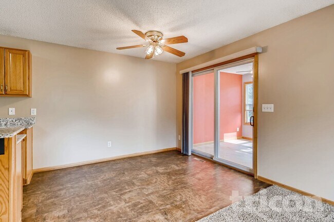 Foto del edificio - 3166 Cory Ln
