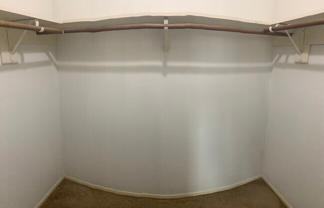 Foto del edificio - 309 Highland Estates Dr