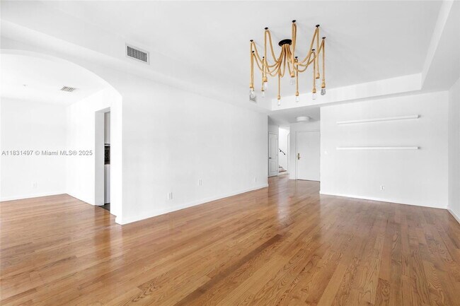 Photo - 1415 Sunset Harbour Dr House