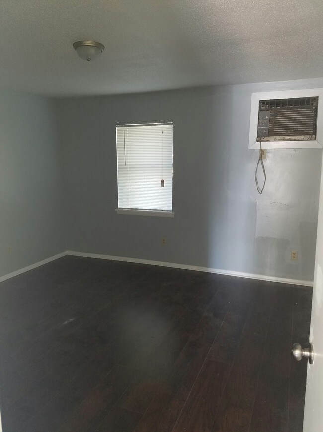 Foto del edificio - 4105 Knight Rd SW