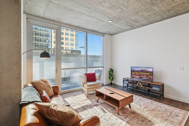 Foto del edificio - 222 E Jefferson St