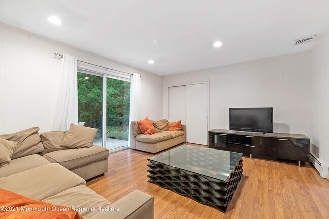 Foto del edificio - 404 Brookside Ave