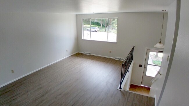 Living room - 1243 Miller St