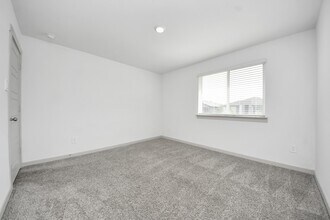 Building Photo - 7806 Cattleman Vly Dr