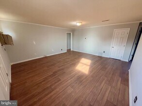 Building Photo - 4802 Beaver Dam Rd