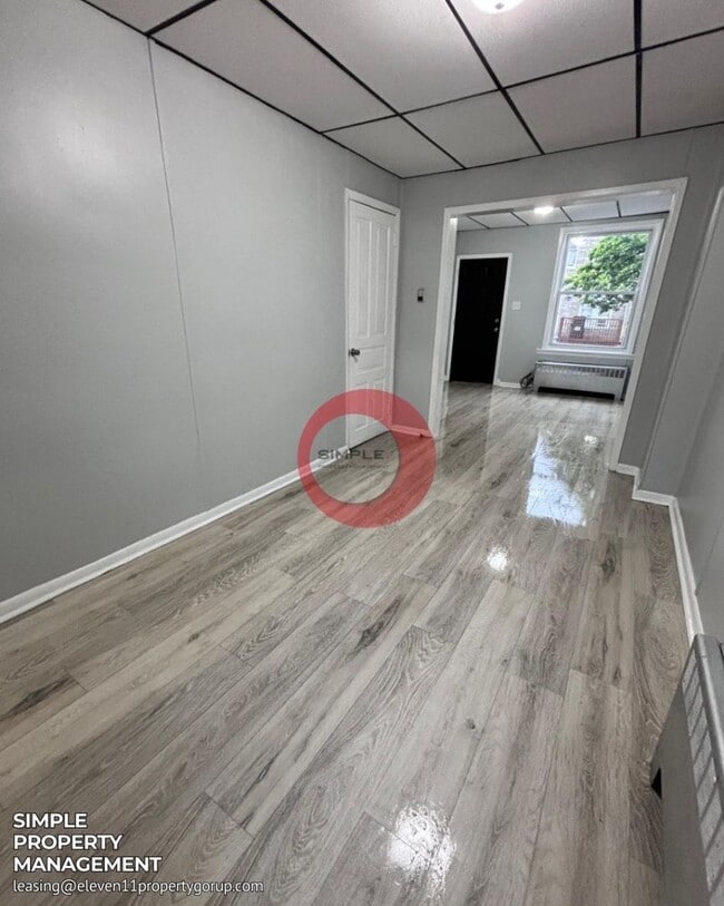 Foto del edificio - Fully renovated 3 bedrooms 1 bath House