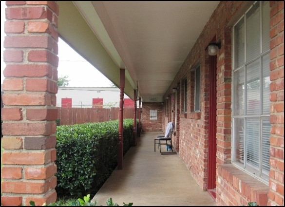 Building Photo - Beaty Street Apartments