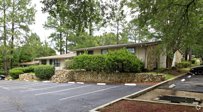 Building Photo - Shadow Ridge