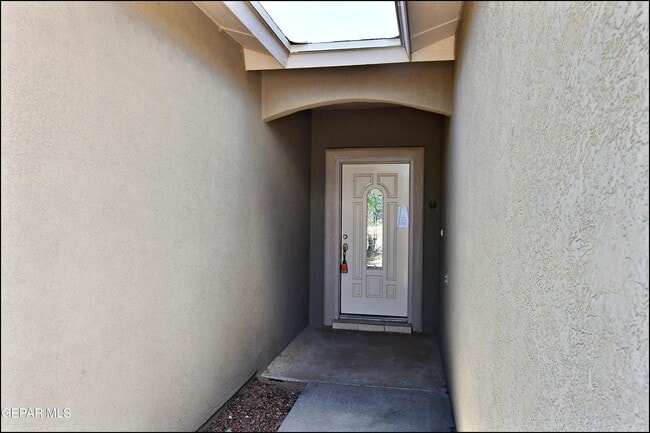 Building Photo - 5810 Redstone Mesa Ct