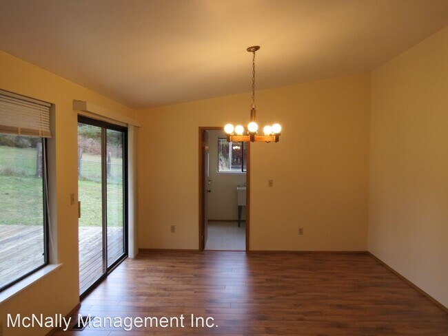 Building Photo - 2 br, 2.5 bath House - 2116 62nd Ave NW