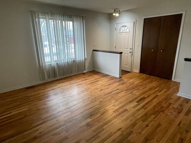 Foto del edificio - Fraser - 3 Bedroom Ranch with basement and garage.  Immediate Occupancy!