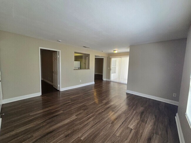 Foto del edificio - A Fabulous 2 Bedroom, 2 Bathroom condo at ...