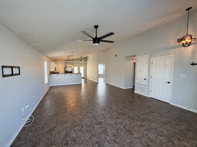 Foto del edificio - 4118 Spinnaker Pl