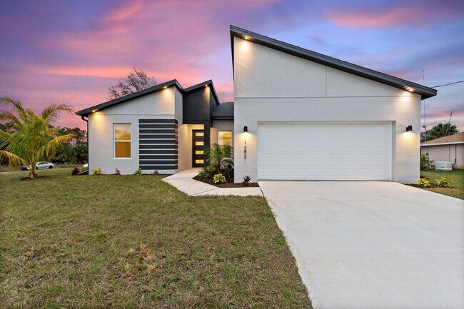 Building Photo - Deposit-Free! Modern, energy efficient hom...