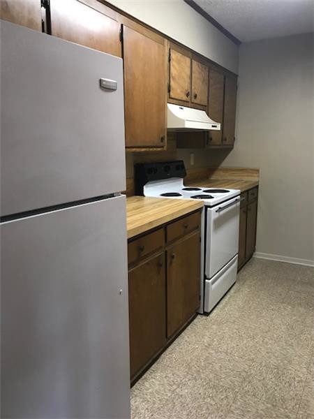 Foto del edificio - 106 Elmhurst Cir