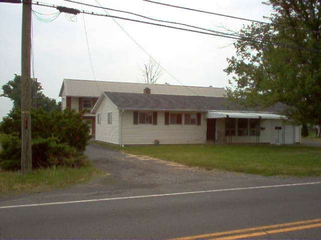 Building Photo - 768 N Main St