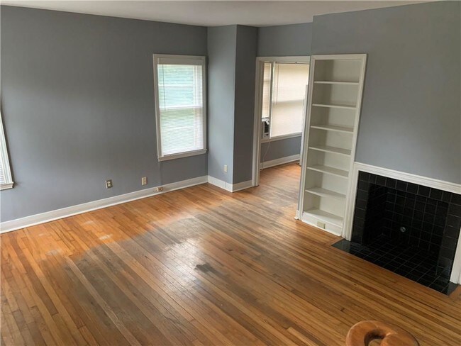 Building Photo - 251 Rosebud Ave