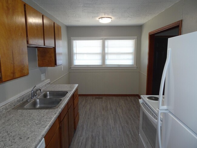 Foto del edificio - 3048 S Oliver Ave