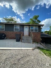 Building Photo - 17 N 44th St