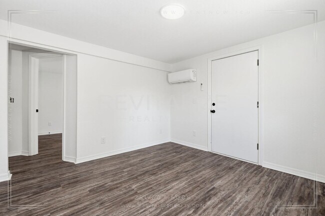 Foto del edificio - 377 Tuttle Ave