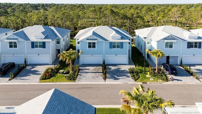Building Photo - 250 Osprey Preserve Blvd